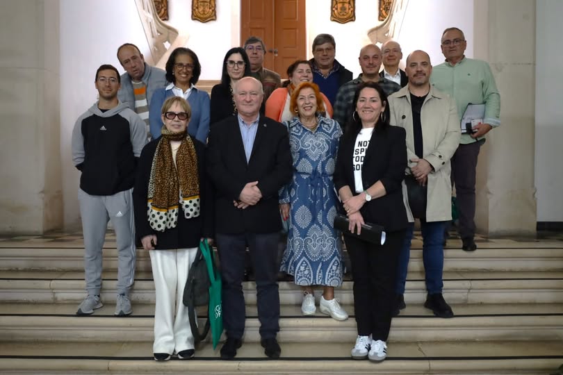 𝗠𝘂𝗻𝗶𝗰𝗶́𝗽𝗶𝗼 𝗮𝘁𝗿𝗶𝗯𝘂𝗶 𝗻𝗼𝘃𝗮 𝘁𝗿𝗮𝗻𝗰𝗵𝗲 𝗱𝗲 𝗮𝗽𝗼𝗶𝗼𝘀 𝗮 𝗖𝗼𝗹𝗲𝘁𝗶𝘃𝗶𝗱𝗮𝗱𝗲𝘀 𝗹𝗼𝗰𝗮𝗶𝘀